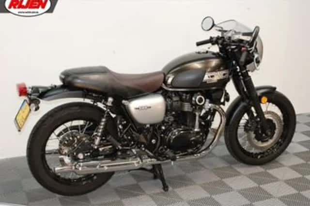 KAWASAKI W800 CAFE (2020) thumbnail 4