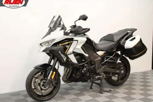 KAWASAKI VERSYS 1100 S TOURER (2025) thumbnail 5