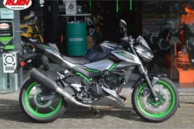 KAWASAKI Z 500 SE PERFORMANCE (2026) thumbnail 3