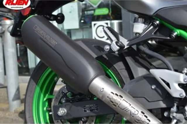 KAWASAKI Z 500 SE PERFORMANCE (2026) thumbnail 5