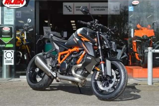 KTM Super Duke 1390 (2026) thumbnail 1