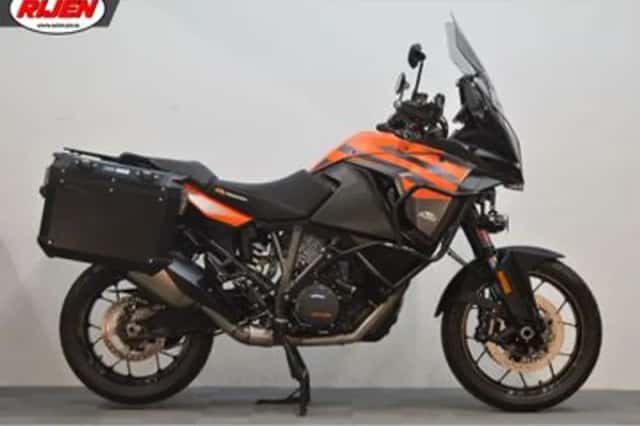 KTM 1290 SUPER ADVENTURE S (2020) thumbnail 2