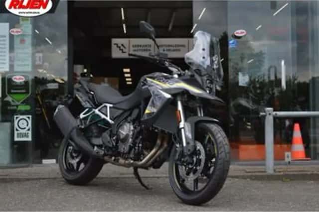 Suzuki V-Strom 800 (2026) thumbnail 1