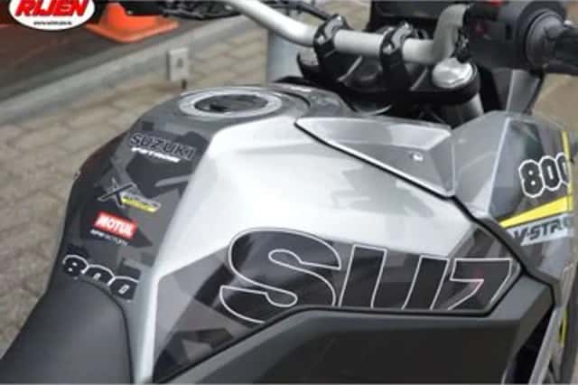 Suzuki V-Strom 800 (2026) thumbnail 5