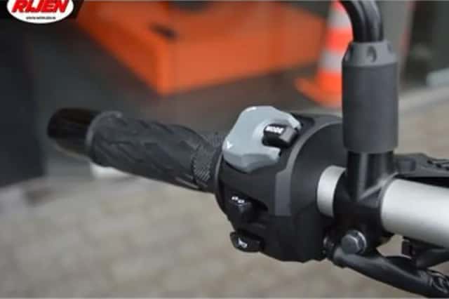 Suzuki V-Strom 800 (2026) thumbnail 6