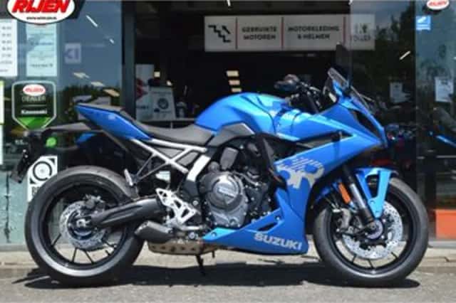 Suzuki GSX-8R (2026) thumbnail 3