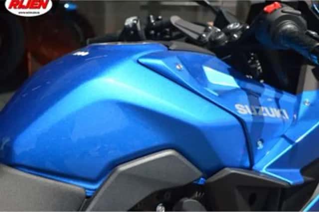 Suzuki GSX-8R (2026) thumbnail 4