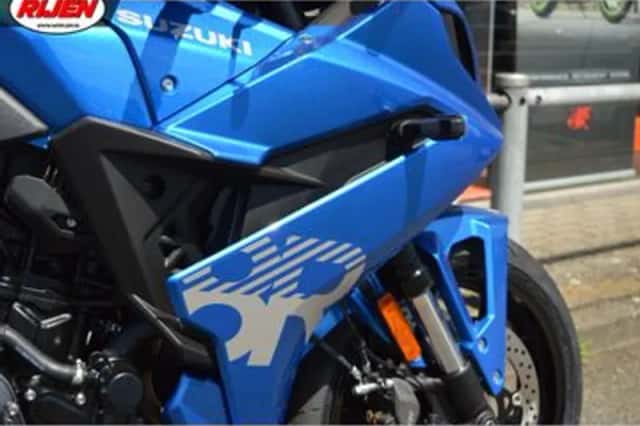 Suzuki GSX-8R (2026) thumbnail 5