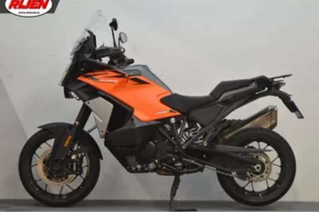 KTM Super Adventure 1390 (2026) thumbnail 3