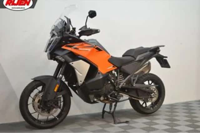 KTM Super Adventure 1390 (2026) thumbnail 5