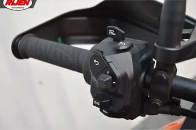 KTM Super Adventure 1390 (2026) thumbnail 6