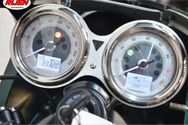 Triumph Thruxton 1200 (2020) thumbnail 6