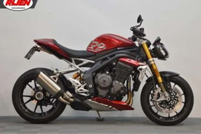 Triumph Speed Triple 1200 RS (2024) thumbnail 2