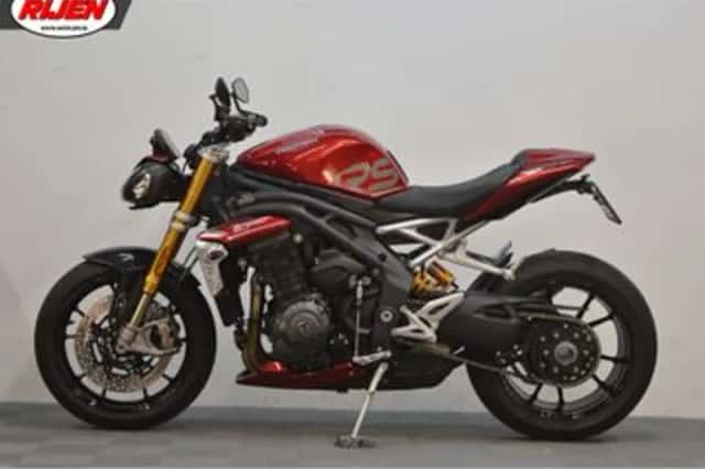Triumph Speed Triple 1200 RS (2024) thumbnail 3