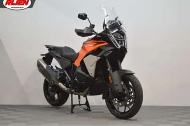 KTM Super Adventure 1390 (2026) thumbnail 1