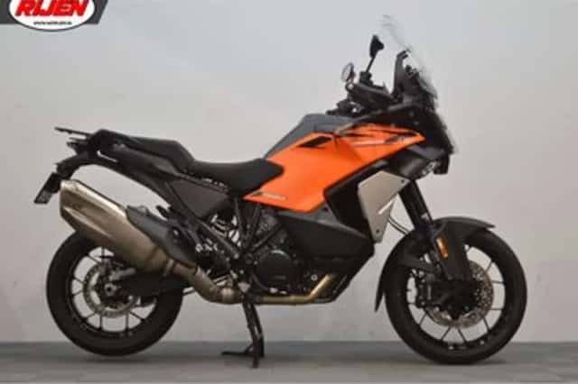 KTM Super Adventure 1390 (2026) thumbnail 2