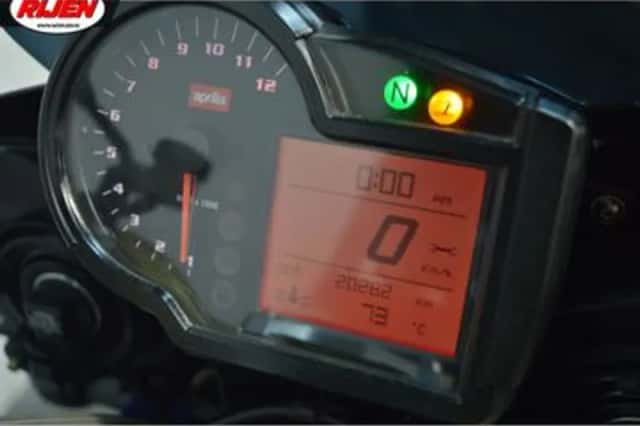 Aprilia Tuono 1000 (2009) thumbnail 6