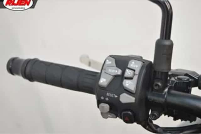 Kawasaki Z900 (2026) thumbnail 6