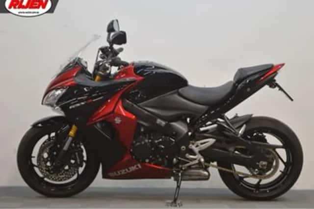 Suzuki GSX S 1000F (2016) thumbnail 3