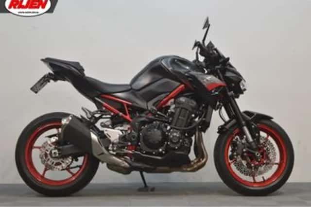 Kawasaki Z900 (2021) thumbnail 2
