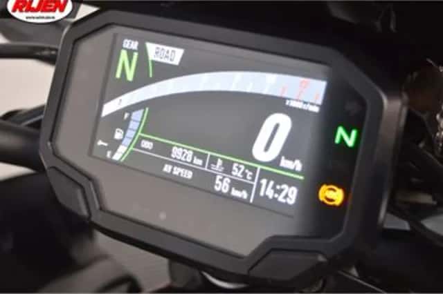 Kawasaki Z900 (2021) thumbnail 6