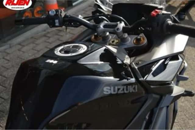 Suzuki GSX-S1000GT (2026) thumbnail 6