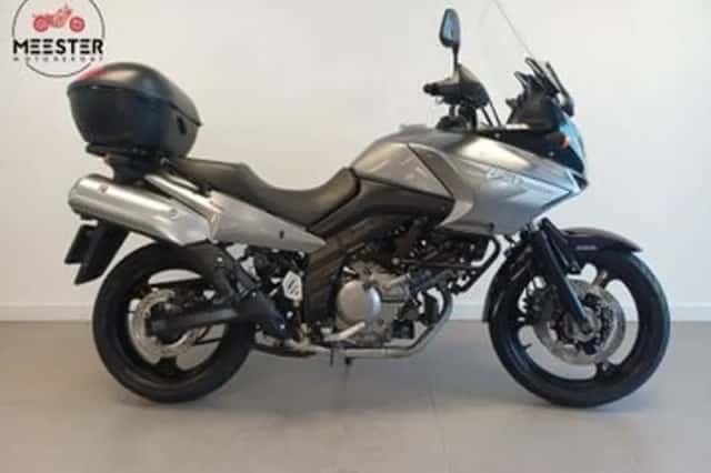 Suzuki V-Strom (2008) thumbnail 1