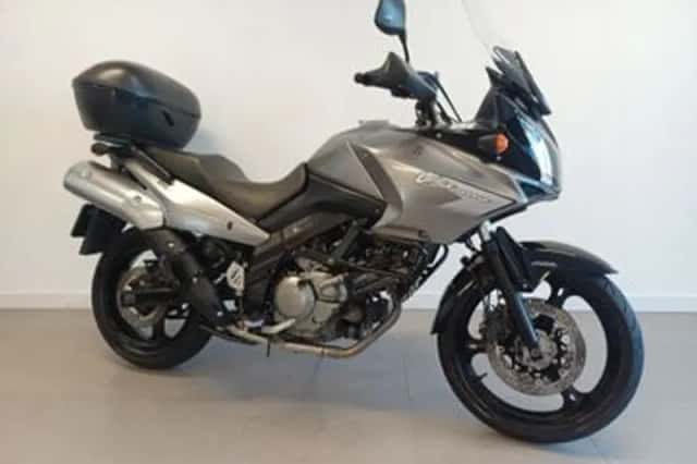 Suzuki V-Strom (2008) thumbnail 2
