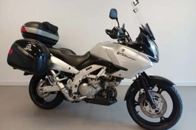 Suzuki V-Strom (2004) thumbnail 2