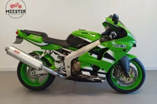 Kawasaki Ninja (2002) thumbnail 1