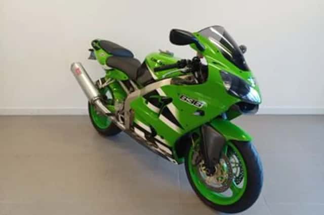 Kawasaki Ninja (2002) thumbnail 3