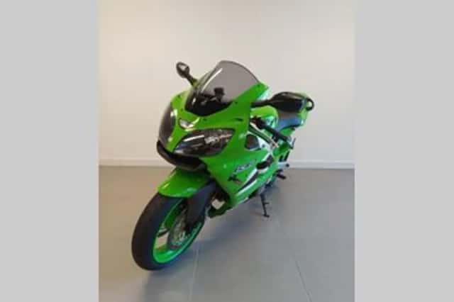 Kawasaki Ninja (2002) thumbnail 5