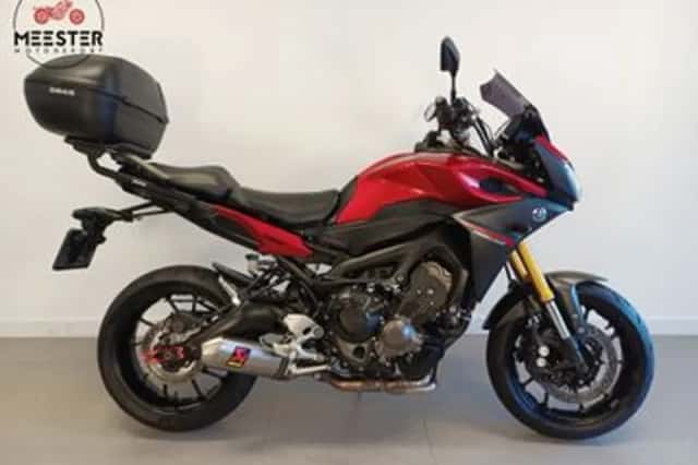 Yamaha Tracer 900 (2015) thumbnail 1