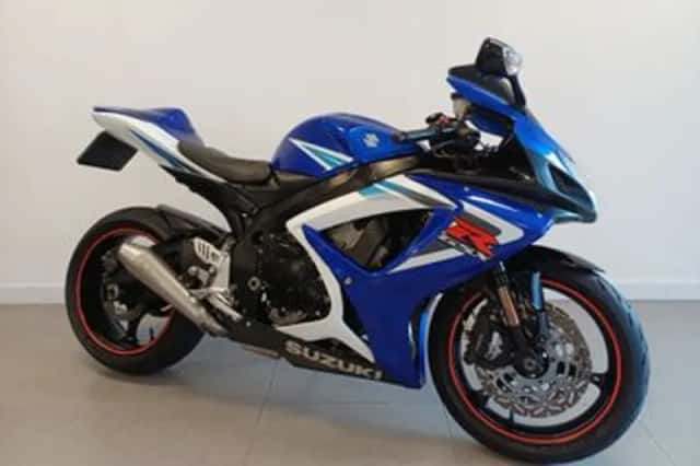 Suzuki GSX-R750 (2006) thumbnail 2