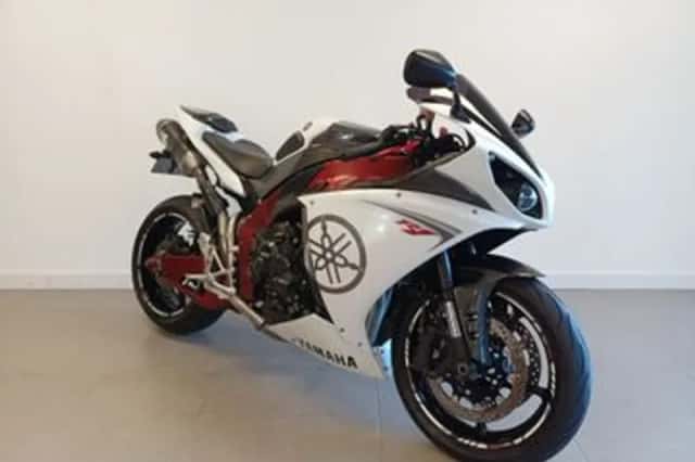 Yamaha YZF-R1 (2009) thumbnail 3