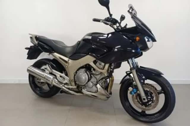 Yamaha TDM 900 (2002) thumbnail 2