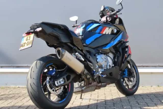 BMW M 1000 XR (2025) thumbnail 6