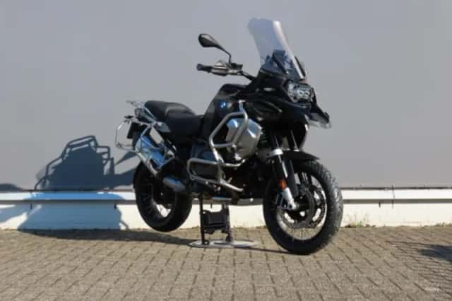 BMW R 1250 GS Adventure (2022) thumbnail 4