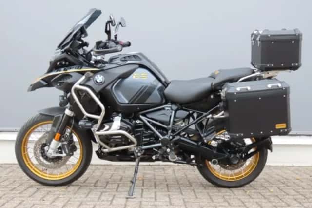 BMW R 1250 GS Adventure (2024) thumbnail 1