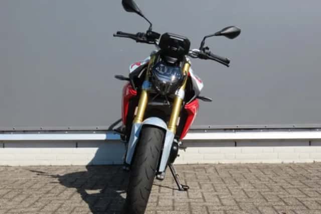 BMW F 900 R (2020) thumbnail 3