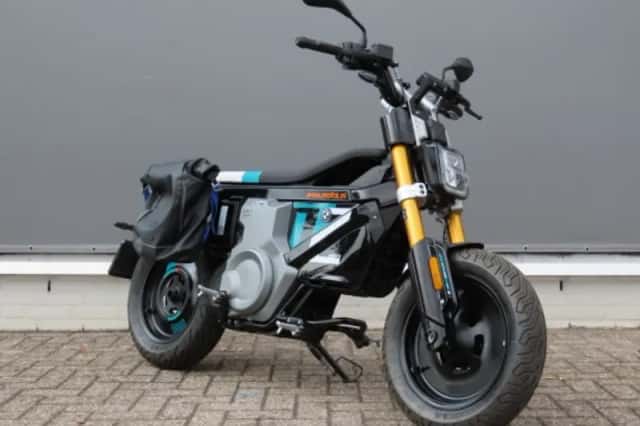 BMW CE 02 (2024) thumbnail 4