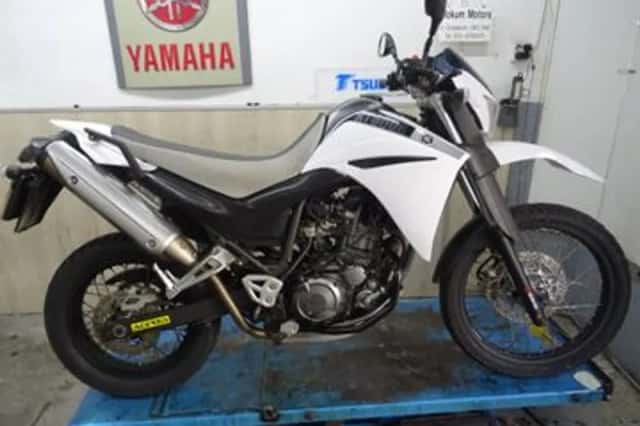 Yamaha XT660R (2012) thumbnail 1
