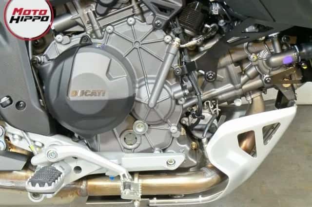 Ducati DesertX (2026) thumbnail 6