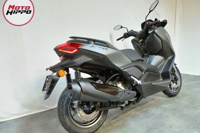 Yamaha X-MAX 300 (2025) thumbnail 4