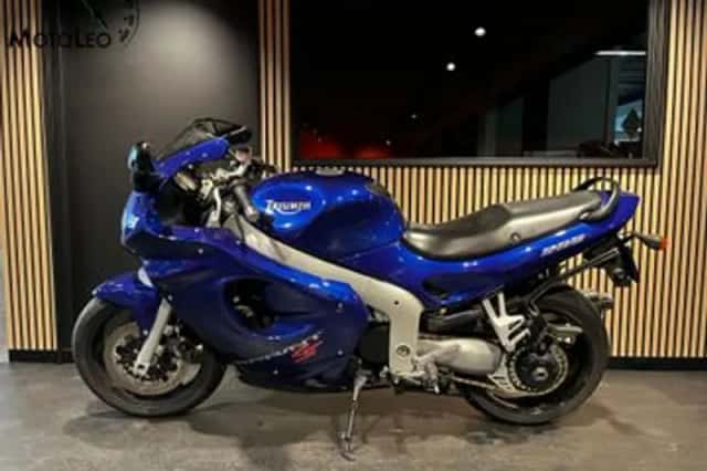 Triumph Sprint ST 955 I (2002) thumbnail 5