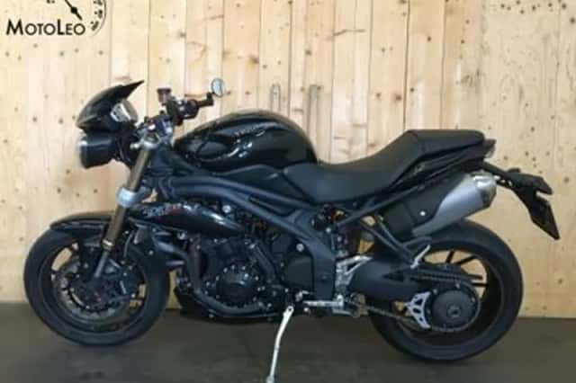 Triumph Speed Triple (2015) thumbnail 5