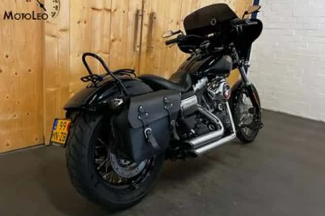 Harley-Davidson Wide Glide (2014) thumbnail 3