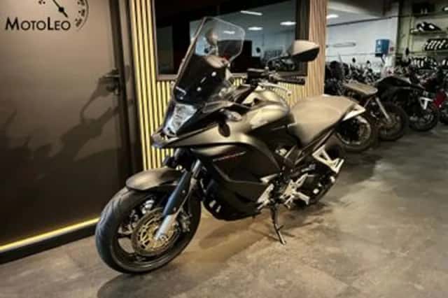 Honda VFR 800 X Crossrunner (2014) thumbnail 4