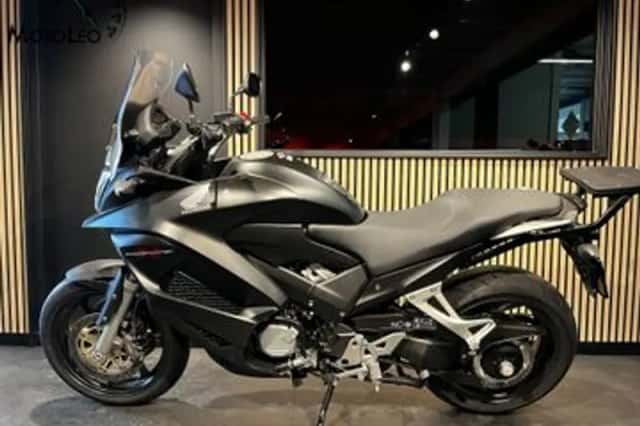 Honda VFR 800 X Crossrunner (2014) thumbnail 5