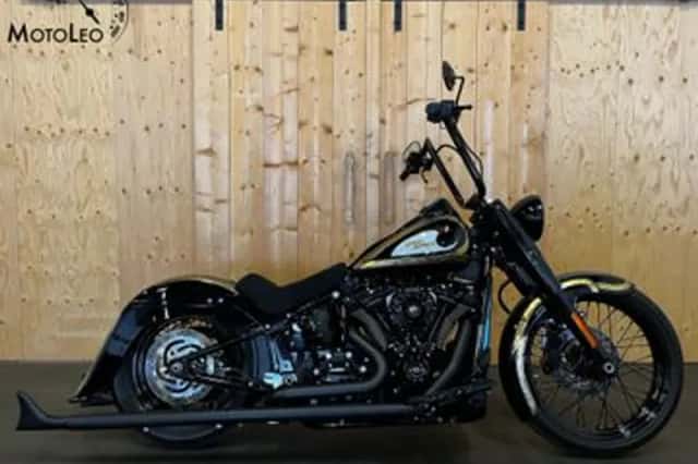 Harley-Davidson Heritage Softail (2021) thumbnail 1